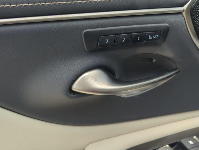 used 2025 Lexus ES 350 car, priced at $49,990