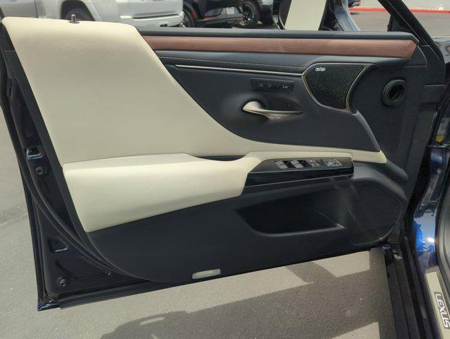 used 2025 Lexus ES 350 car, priced at $47,838