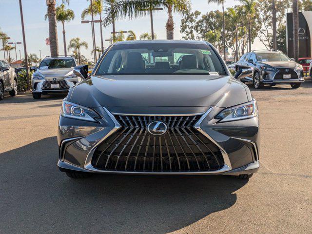 new 2025 Lexus ES 300h car, priced at $46,354