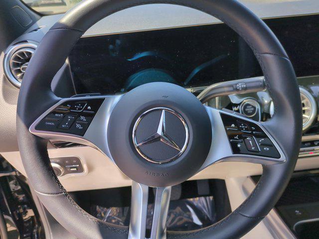 used 2025 Mercedes-Benz GLA 250 car, priced at $39,990
