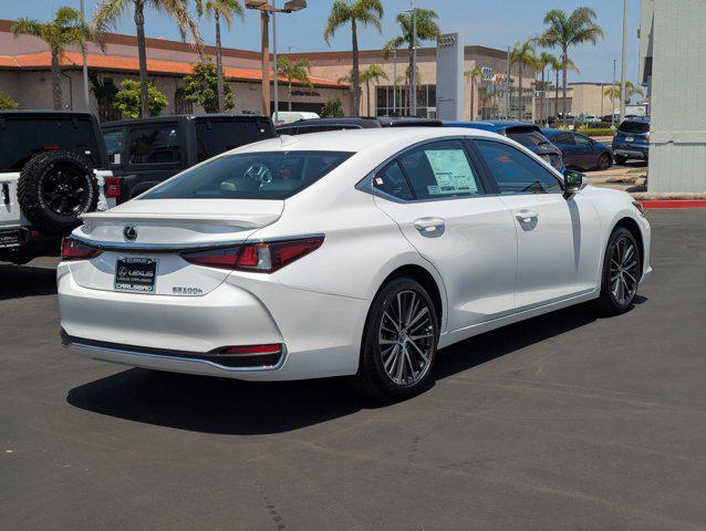 new 2025 Lexus ES 300h car, priced at $46,152