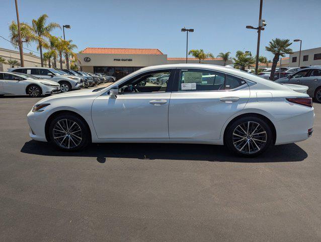new 2025 Lexus ES 300h car, priced at $46,152