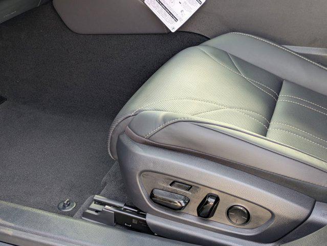 new 2025 Lexus ES 300h car, priced at $53,033