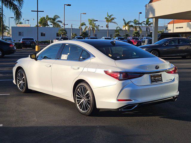new 2025 Lexus ES 350 car, priced at $47,258