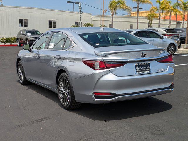 new 2025 Lexus ES 300h car, priced at $55,905