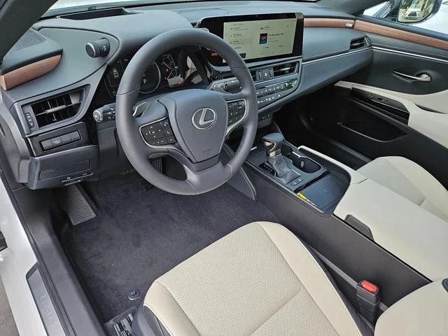new 2025 Lexus ES 300h car, priced at $48,069