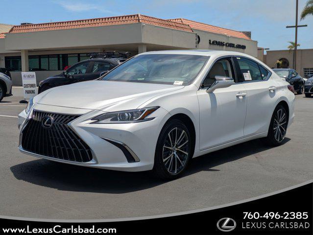 new 2025 Lexus ES 300h car, priced at $46,272