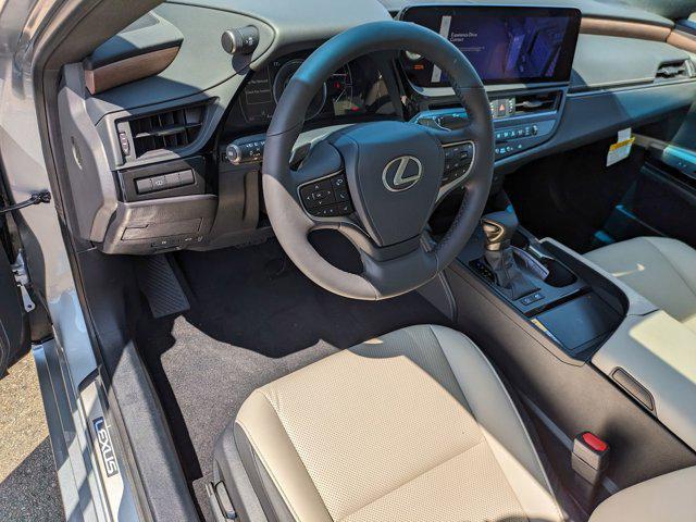 new 2025 Lexus ES 300h car, priced at $48,211