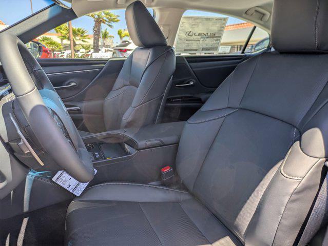 new 2025 Lexus ES 300h car, priced at $46,354
