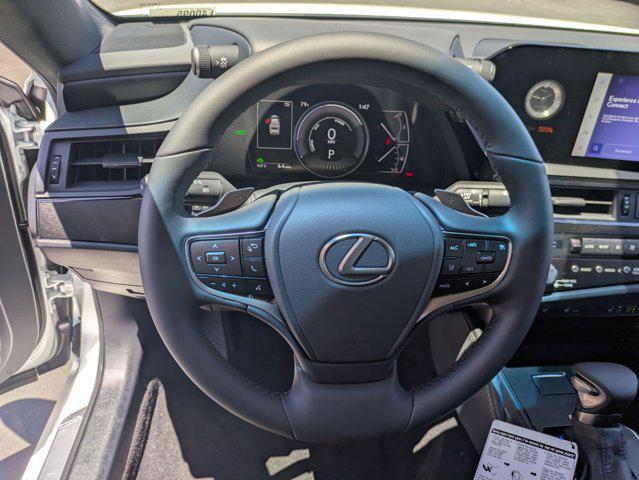 new 2025 Lexus ES 300h car, priced at $46,354