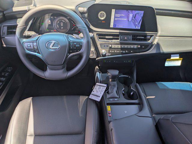 new 2025 Lexus ES 300h car, priced at $46,354