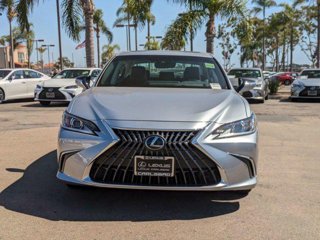 new 2025 Lexus ES 300h car, priced at $47,626