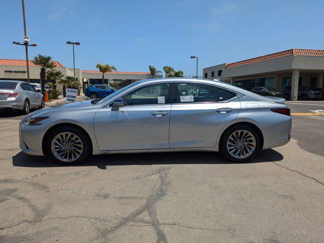 new 2025 Lexus ES 300h car, priced at $55,905