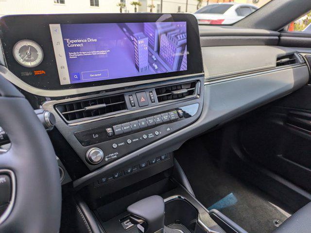 new 2025 Lexus ES 300h car, priced at $55,905