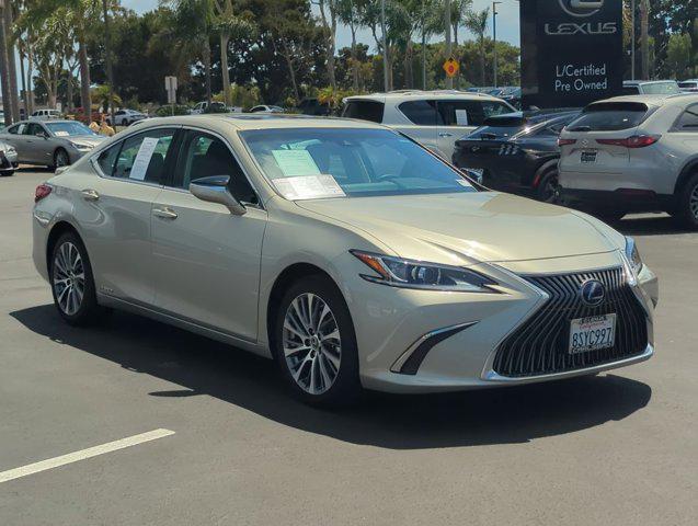 used 2020 Lexus ES 300h car, priced at $31,990