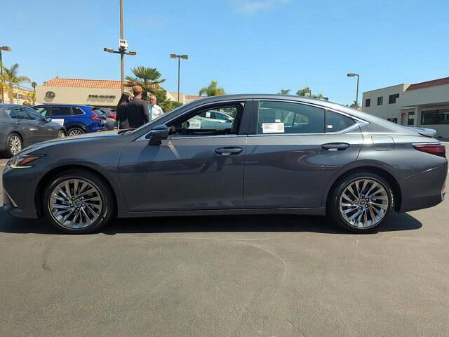new 2025 Lexus ES 300h car, priced at $53,485