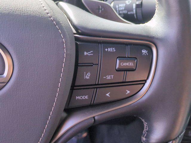 used 2022 Lexus LS 500 car, priced at $60,626