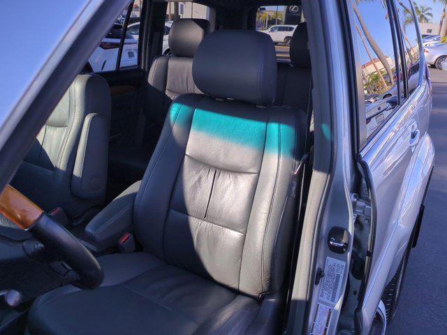 used 2004 Lexus GX 470 car, priced at $16,990