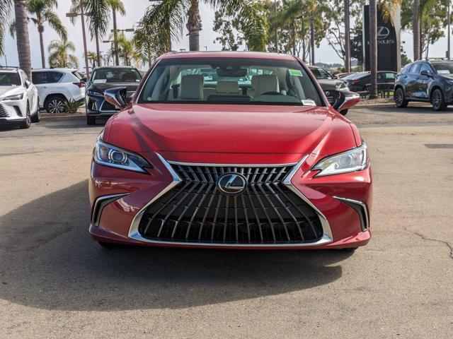 new 2025 Lexus ES 300h car, priced at $46,123