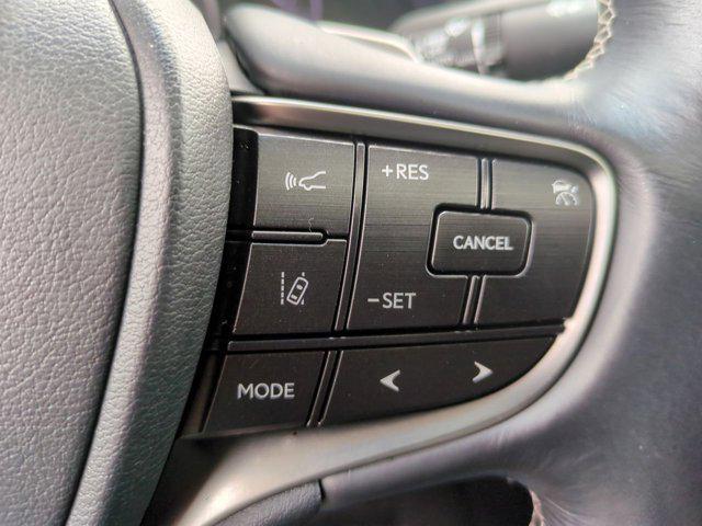 used 2019 Lexus ES 300h car, priced at $26,990