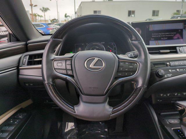 used 2019 Lexus ES 300h car, priced at $26,990