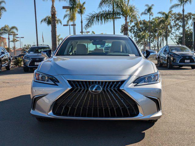 new 2025 Lexus ES 350 car, priced at $45,222