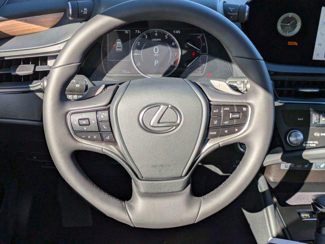 new 2025 Lexus ES 350 car, priced at $45,222