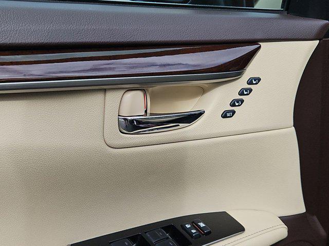 used 2018 Lexus ES 350 car, priced at $23,332