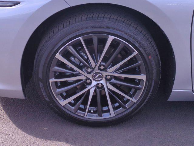 new 2025 Lexus ES 350 car, priced at $45,298