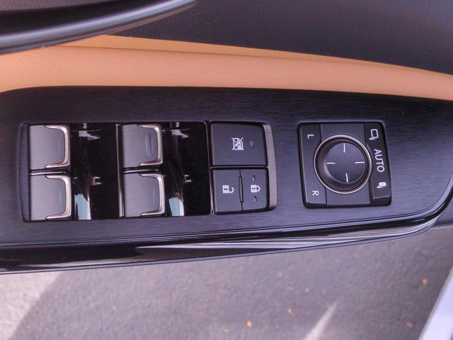 new 2025 Lexus ES 350 car, priced at $45,298