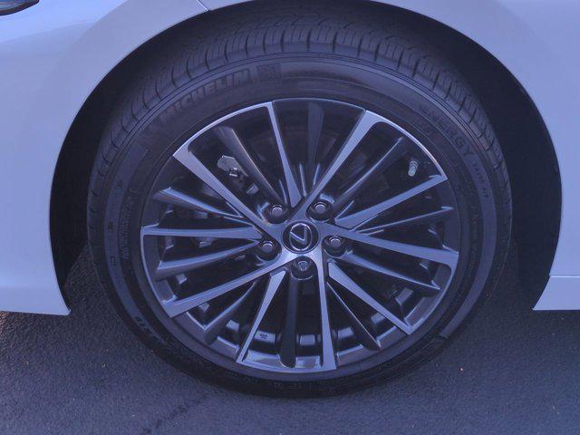 used 2025 Lexus ES 350 car, priced at $41,990