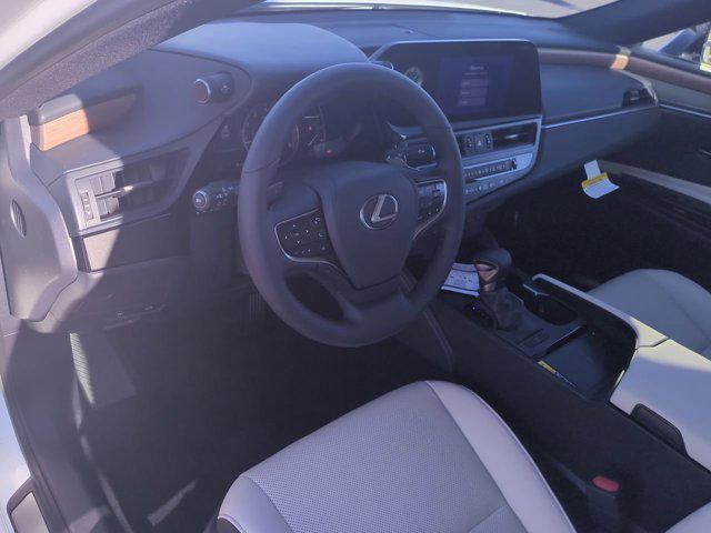 new 2025 Lexus ES 350 car, priced at $45,034