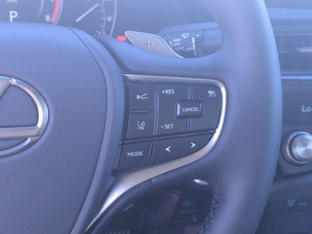 new 2025 Lexus ES 350 car, priced at $45,034