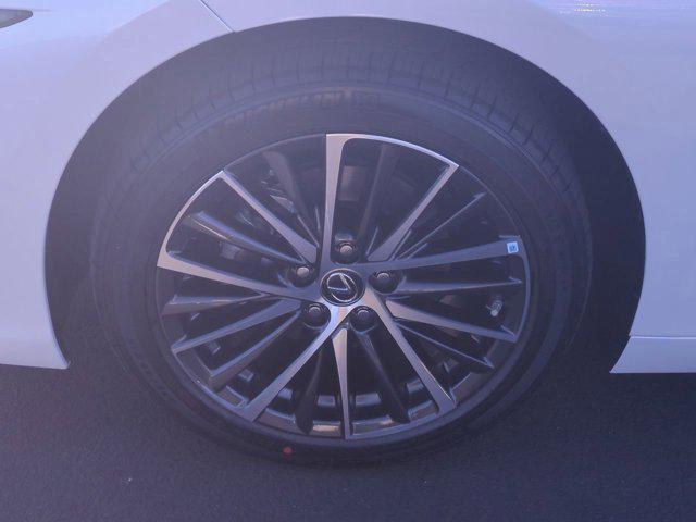 new 2025 Lexus ES 350 car, priced at $45,034