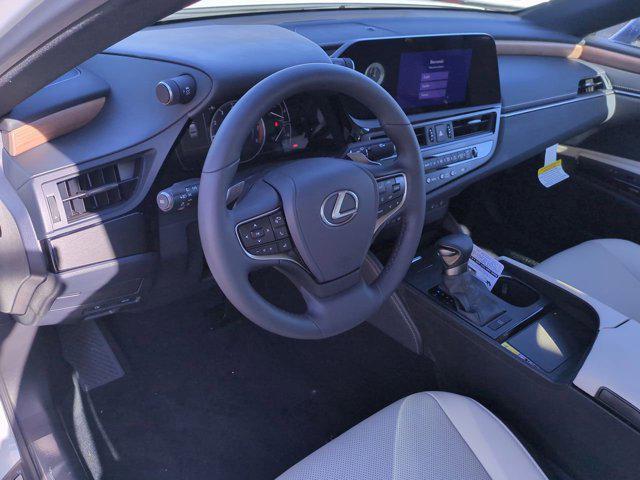 new 2025 Lexus ES 350 car, priced at $45,298
