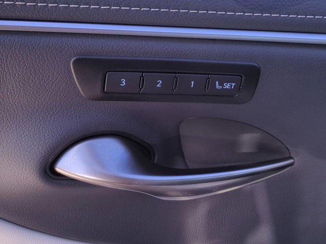 new 2025 Lexus ES 350 car, priced at $45,298