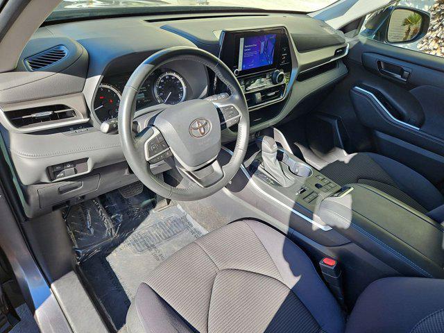 used 2024 Toyota Highlander car, priced at $30,389