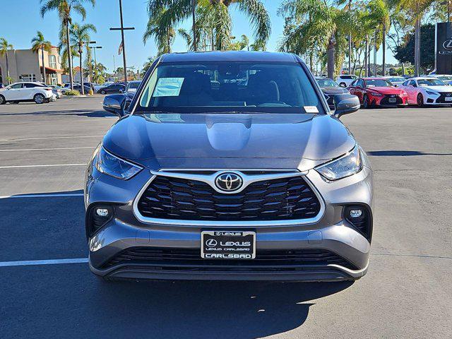used 2024 Toyota Highlander car, priced at $30,389