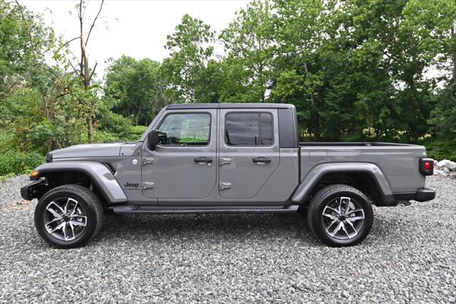 used 2021 Jeep Gladiator car, priced at $27,495