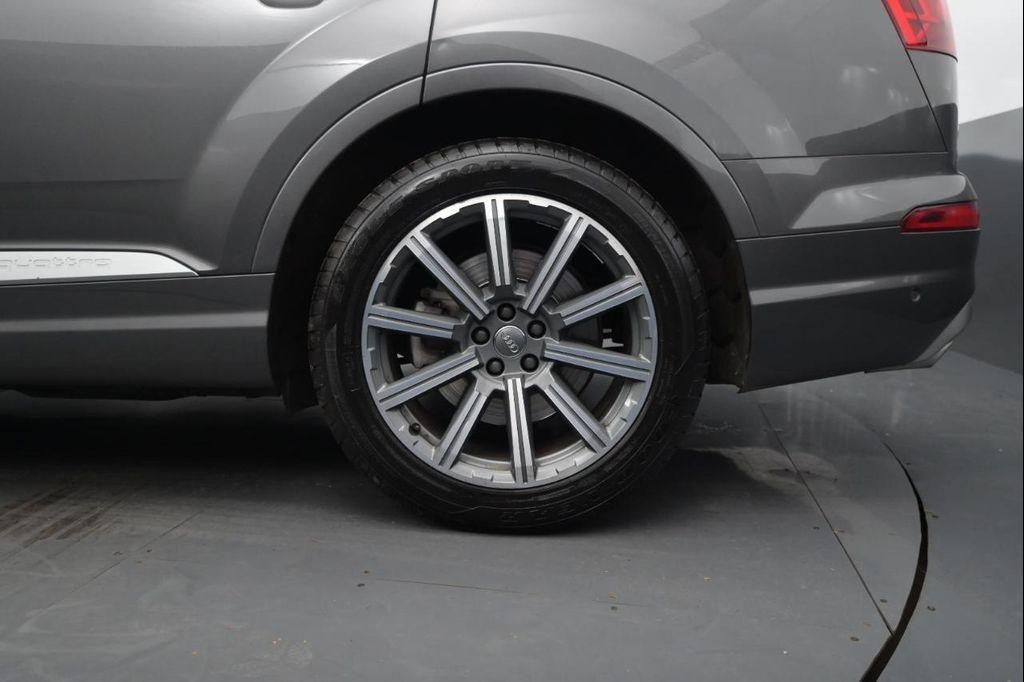 used 2019 Audi Q7 car, priced at $17,895