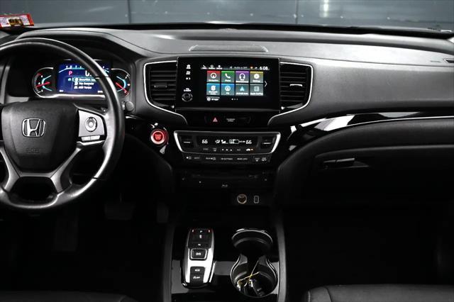 used 2020 Honda Pilot car, priced at $24,995