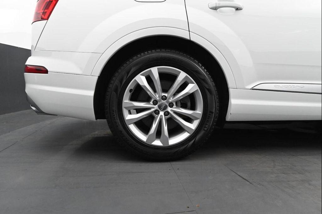 used 2017 Audi Q7 car, priced at $16,995