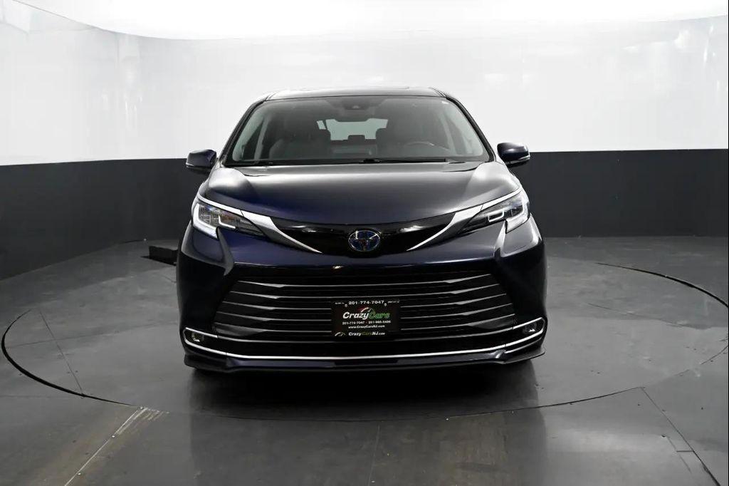 used 2022 Toyota Sienna car, priced at $34,995