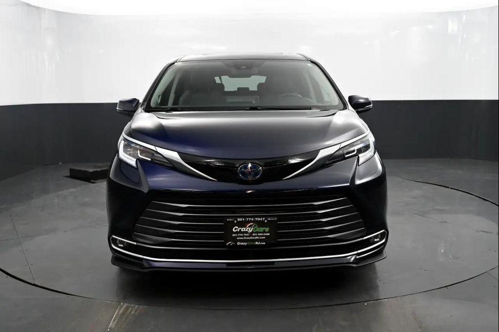 used 2022 Toyota Sienna car, priced at $34,995