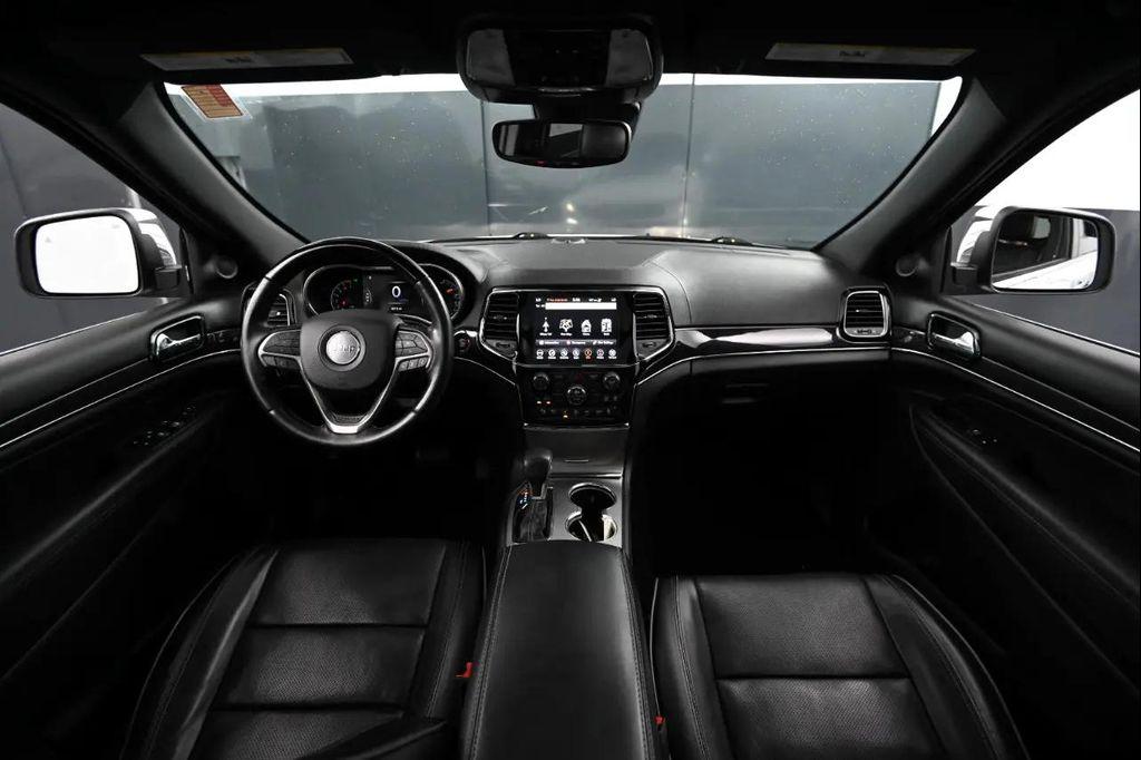 used 2020 Jeep Grand Cherokee car, priced at $23,495