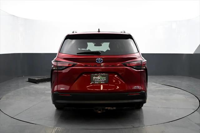 used 2022 Toyota Sienna car, priced at $35,995