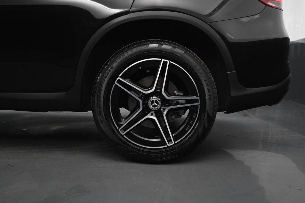used 2020 Mercedes-Benz GLC 300 car, priced at $22,895