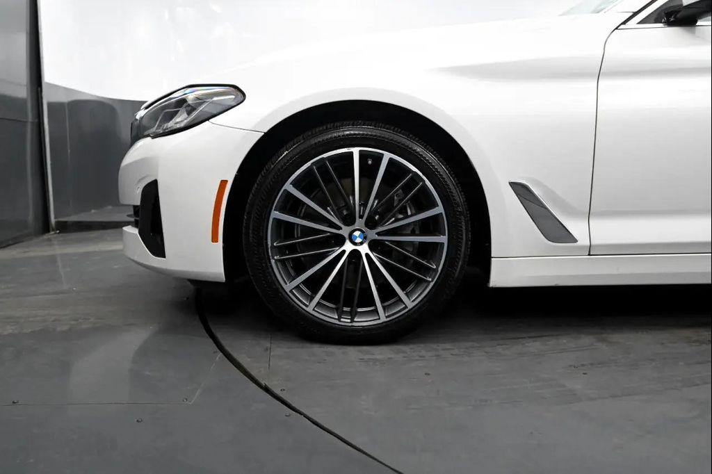 used 2022 BMW 540 car, priced at $38,495