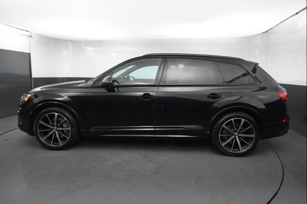 used 2020 Audi Q7 car, priced at $26,995
