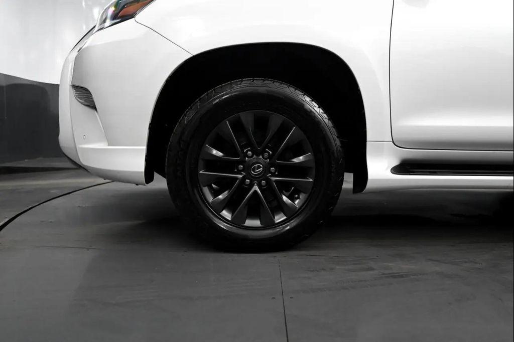used 2021 Lexus GX 460 car, priced at $39,995
